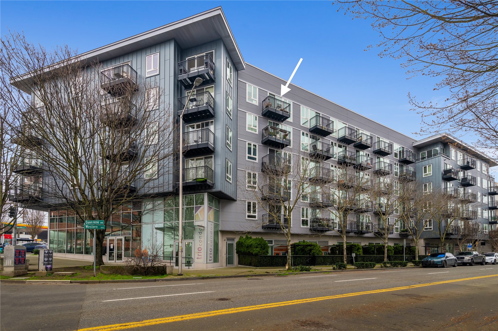 3104 Western Avenue Seattle WA 98121