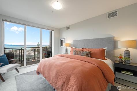 3104 Western Avenue Seattle WA 98121