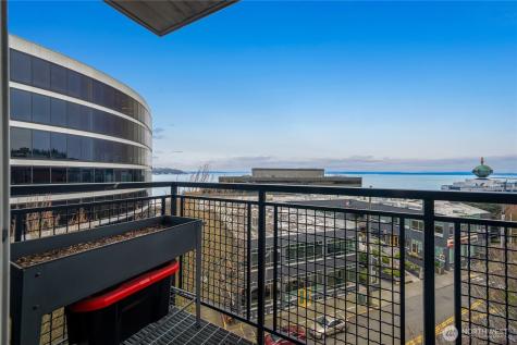 3104 Western Avenue Seattle WA 98121