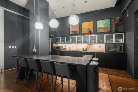 3104 Western Avenue Seattle WA 98121
