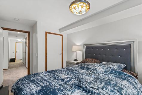 12334 31st Avenue NE Seattle WA 98125