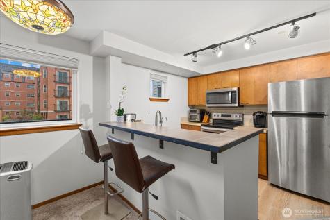 12334 31st Avenue NE Seattle WA 98125