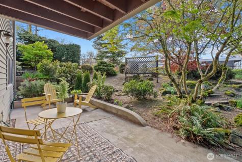315 10th Avenue S Kirkland WA 98033