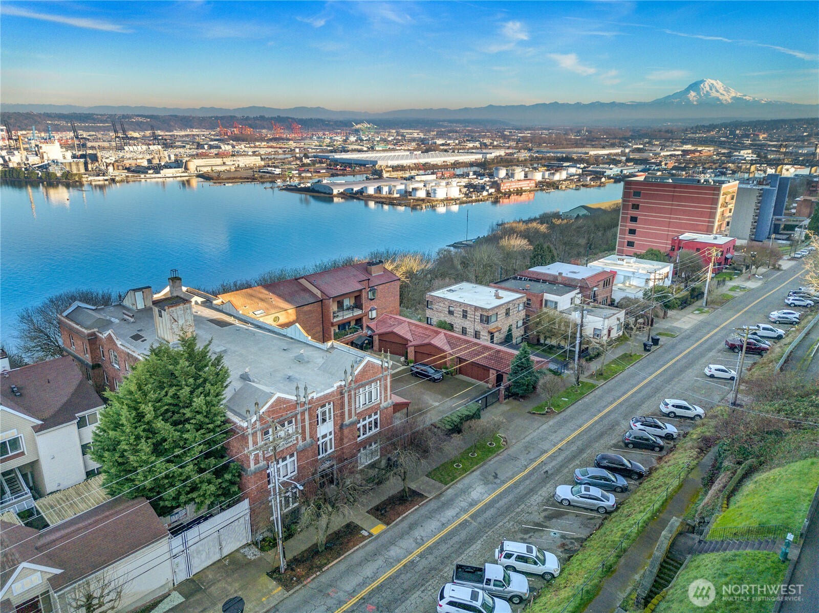35 Broadway Tacoma WA 98402