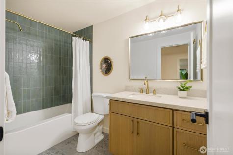 4123 145th Avenue NE Bellevue WA 98007