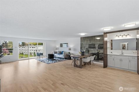 13217 15th Avenue NE Seattle WA 98125
