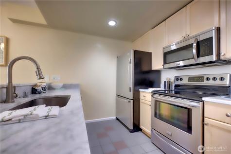 2600 2nd Avenue Seattle WA 98121