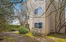 4226 Dayton Avenue N Seattle WA 98103