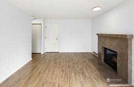 4226 Dayton Avenue N Seattle WA 98103