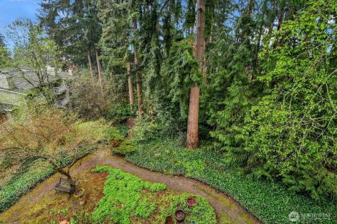 5504 220th Street SW Mountlake Terrace WA 98043