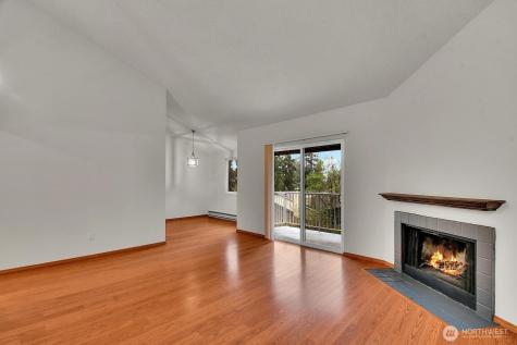5504 220th Street SW Mountlake Terrace WA 98043