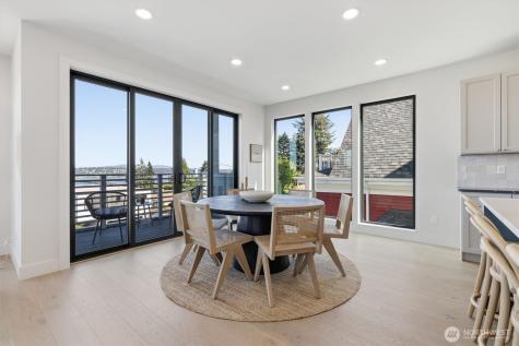 909 32nd Avenue S Seattle WA 98144