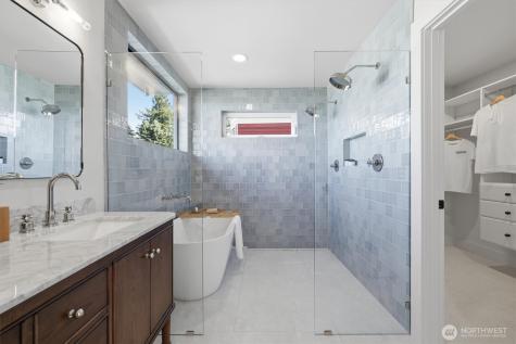 909 32nd Avenue S Seattle WA 98144