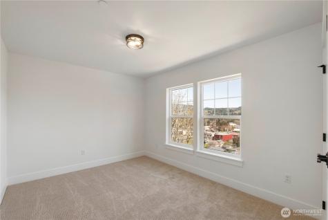 117 Orchard Avenue S Eatonville WA 98328