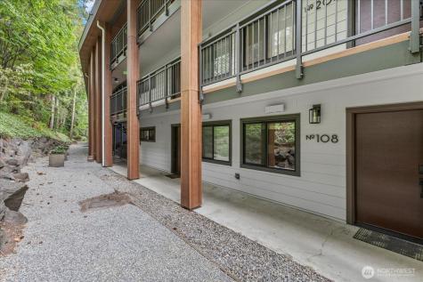 130 105th Avenue SE Bellevue WA 98004