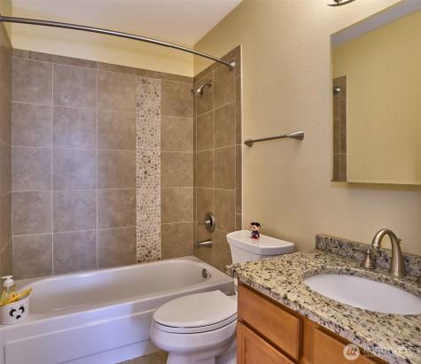 23617 112th Avenue SE Kent WA 98031
