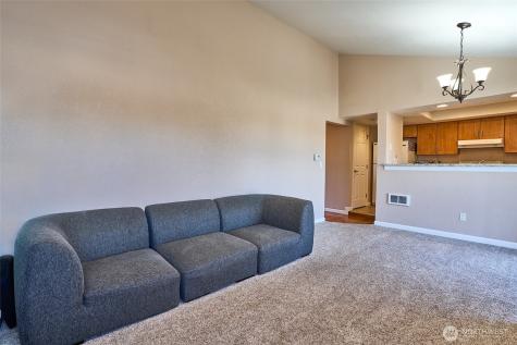 23617 112th Avenue SE Kent WA 98031