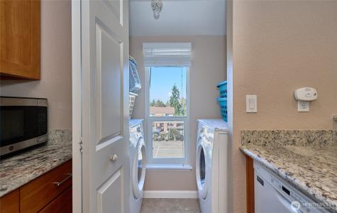 23617 112th Avenue SE Kent WA 98031
