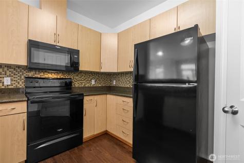 535 241st Lane SE Sammamish WA 98074