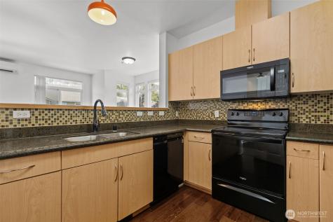 535 241st Lane SE Sammamish WA 98074