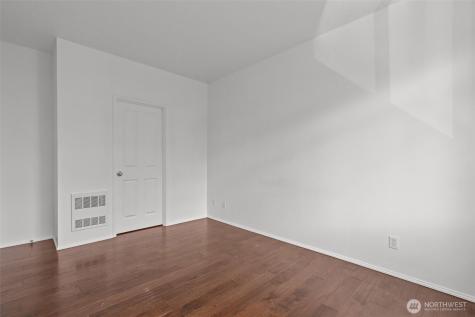535 241st Lane SE Sammamish WA 98074