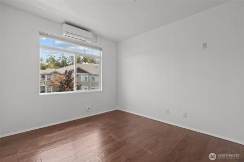 535 241st Lane SE Sammamish WA 98074