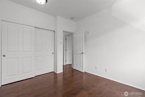 535 241st Lane SE Sammamish WA 98074
