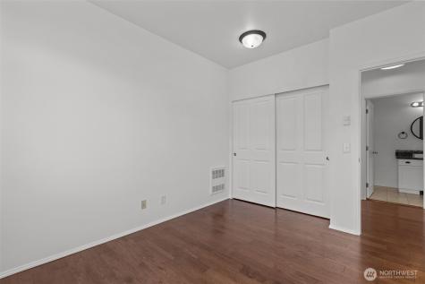 535 241st Lane SE Sammamish WA 98074