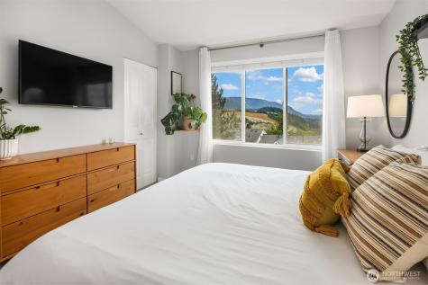 23300 SE Black Nugget Road Issaquah WA 98029