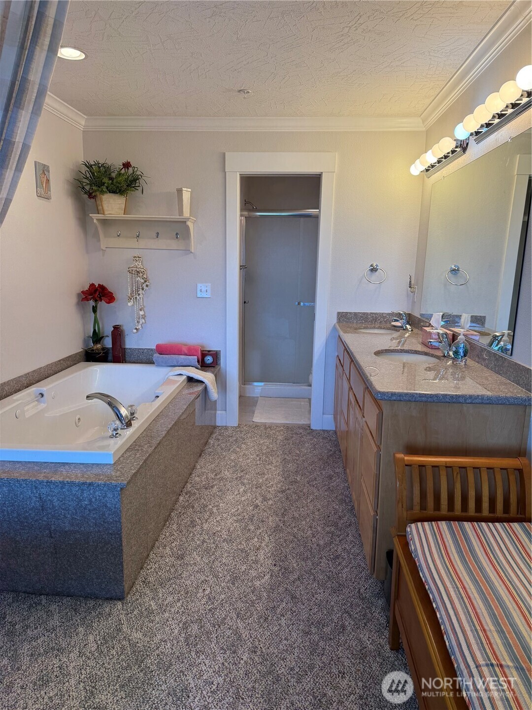 2815 Willows Road Seaview WA 98644