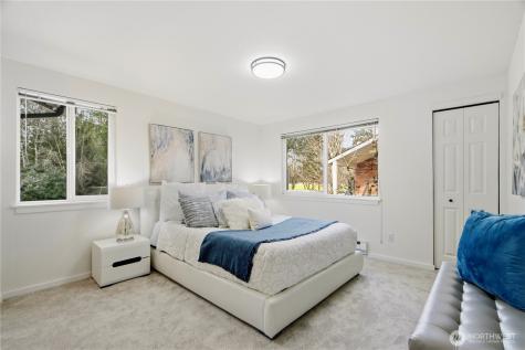 12607 SE 41 Place Bellevue WA 98006