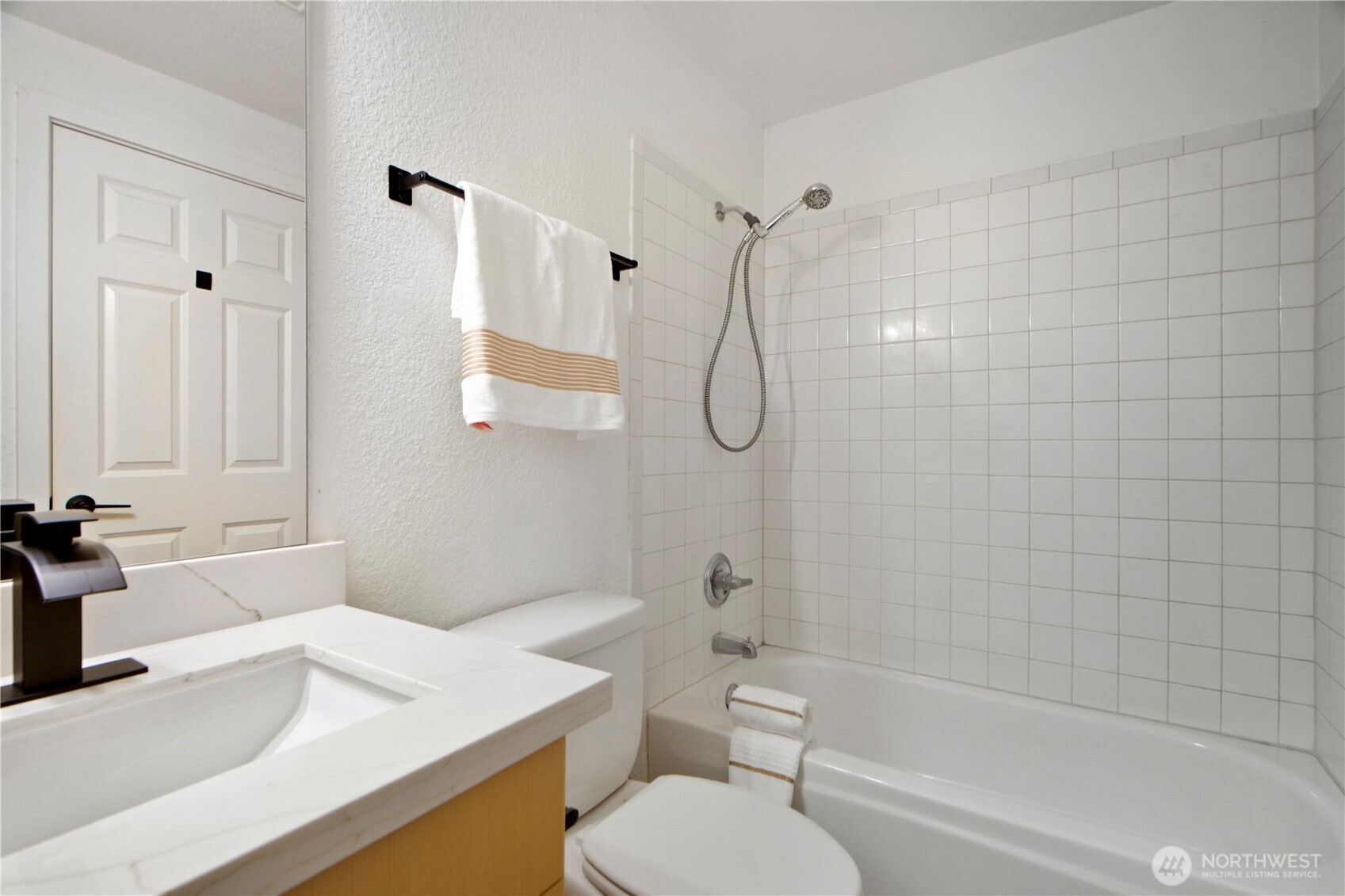 12607 SE 41 Place Bellevue WA 98006