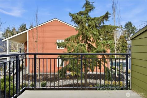 12607 SE 41 Place Bellevue WA 98006