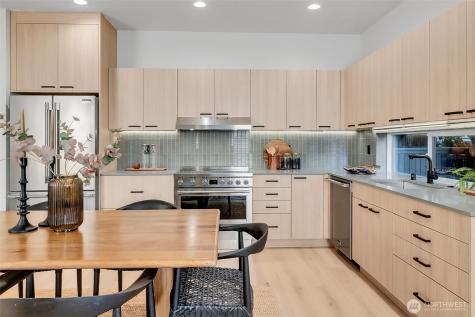 4405 S Holly Street Seattle WA 98118