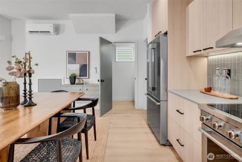 4405 S Holly Street Seattle WA 98118
