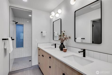 4405 S Holly Street Seattle WA 98118