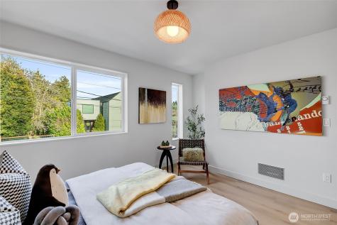 4405 S Holly Street Seattle WA 98118