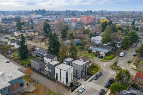 4405 S Holly Street Seattle WA 98118