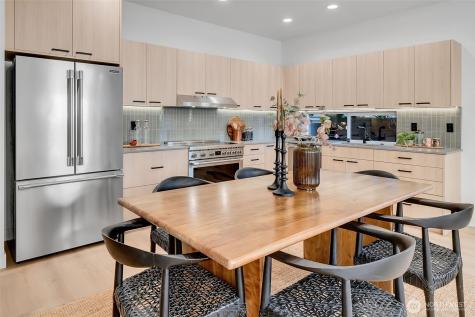 4405 S Holly Street Seattle WA 98118