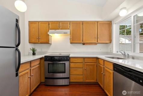 12389 SE 41st Lane Bellevue WA 98006