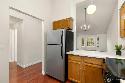 12389 SE 41st Lane Bellevue WA 98006