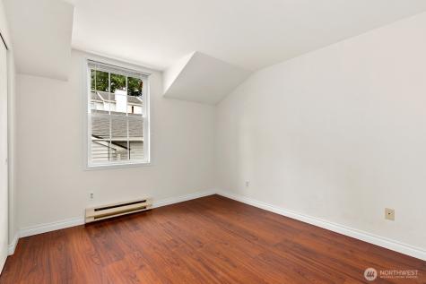 12389 SE 41st Lane Bellevue WA 98006