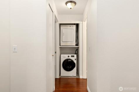 12389 SE 41st Lane Bellevue WA 98006