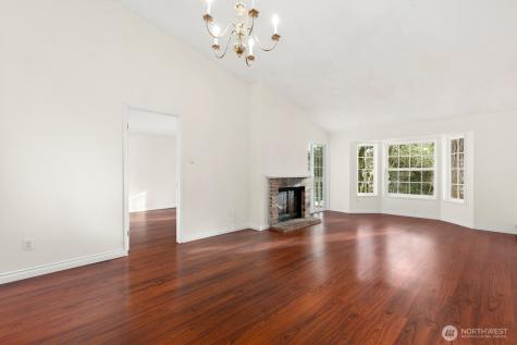 12389 SE 41st Lane Bellevue WA 98006