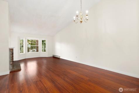 12389 SE 41st Lane Bellevue WA 98006