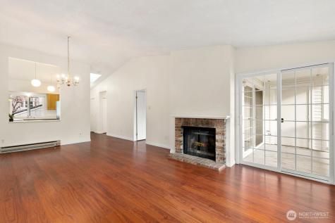 12389 SE 41st Lane Bellevue WA 98006