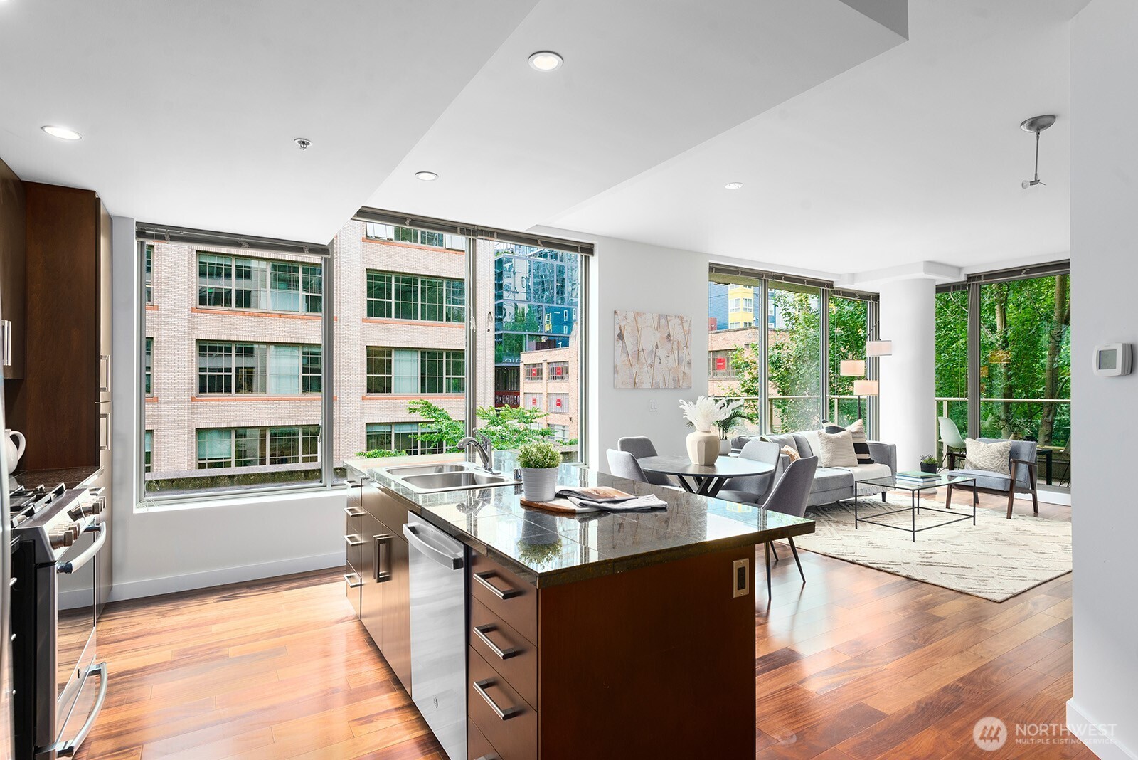910 Lenora Street Seattle WA 98121