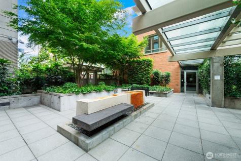 910 Lenora Street Seattle WA 98121