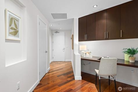 910 Lenora Street Seattle WA 98121