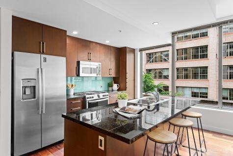 910 Lenora Street Seattle WA 98121
